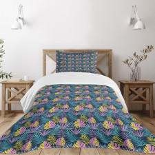 Colorful and Exotic Leaf Bedspread Set