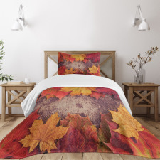 Bunch of Autumn Leaves Wood Bedspread Set