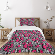 Strawberries Flowers Bedspread Set