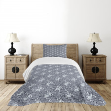 Detailed Bindweed Flowers Bedspread Set