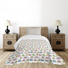 Colorful Urban Buildings Bedspread Set