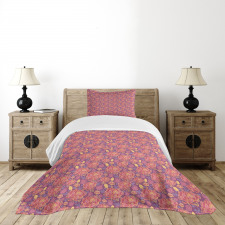 Flowers and Swirls Bedspread Set