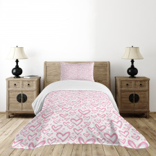 Hearts and Rounds Bedspread Set