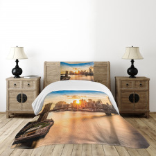 Cityscape of Brooklyn Bedspread Set