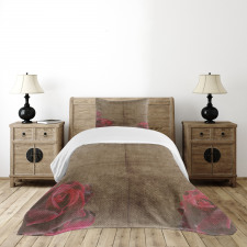 Vintage Roses Frame Bedspread Set