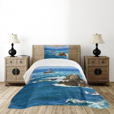 Daytime Wavy Rocky Sea Bedspread Set