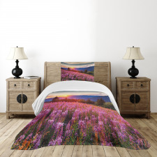 Spring Mountains Floral Bedspread Set