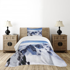 Mountain Peak Scenery Bedspread Set