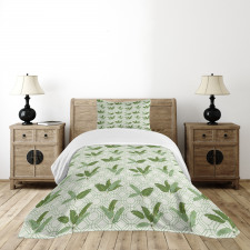 Palm Leaves Geometric Bedspread Set