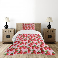 Juicy Strawberries Fruit Bedspread Set