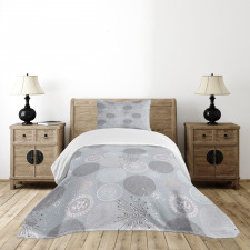 Circular Pastel Shapes Bedspread Set