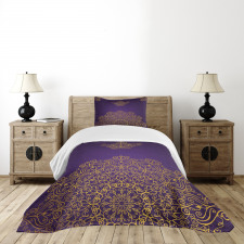 Ornate Swirl Motif Bedspread Set