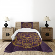 Lace Like Circular Bedspread Set