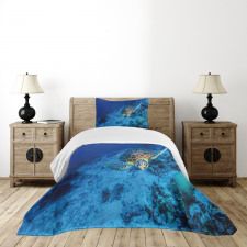 Oceanic Wildlife Bedspread Set