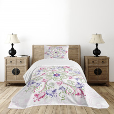 Classical Tulip Bedspread Set