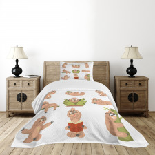 Different Posed Animals Bedspread Set