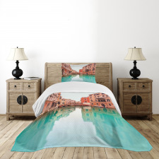 Water Canal Bridge Boat Bedspread Set