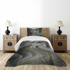 Asphalt Road Bedspread Set