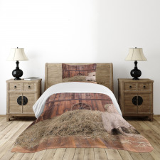 Old Stable Bedspread Set