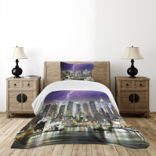 Storm Thunder in New York Bedspread Set