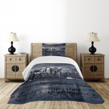 Dramatic View NYC Skyline Bedspread Set