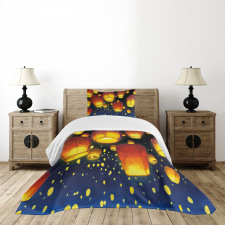 Floating Fanoos Chinese Bedspread Set
