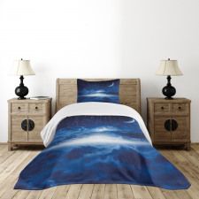 Galaxy Falling Stars View Bedspread Set