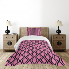 Wavy Lines Feminine Bedspread Set