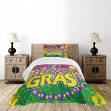 Grunge Beads Letters Bedspread Set