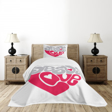 Retro Love Heart Bedspread Set