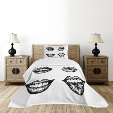 Monochrome Sketch Style Bedspread Set