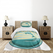 Mammal Jumping out Sea Bedspread Set