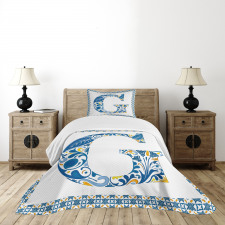 Tile Designed Letter G Bedspread Set