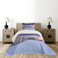 Idyllic Serene Panorama Bedspread Set