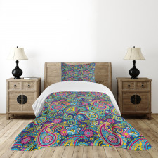 Vintage Paisley Bedspread Set