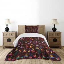 Alien Planets and UFOs Bedspread Set