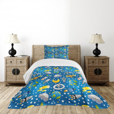 Alien and Human Astronaut Bedspread Set