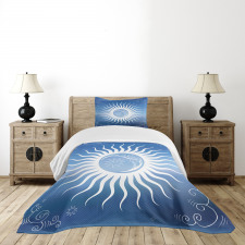 Crescent Moon Curlicues Bedspread Set