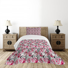 Romantic Random Hearts Bedspread Set