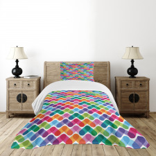 Lively and Geometrical Bedspread Set