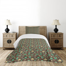 Dotted Cups and Pots Bedspread Set