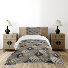 Old Fashioned Batik Pattern Bedspread Set