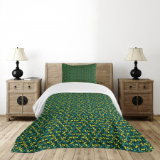 Green Toned Shapes Bedspread Set