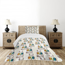 Funny Birds with Glasses Bedspread Set