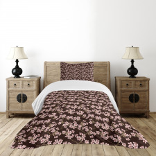 Soft Pink Cherry Bloom Bedspread Set