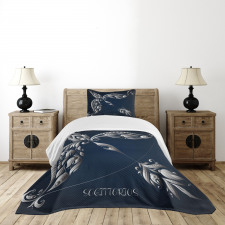 Bow Arrow Motif Bedspread Set