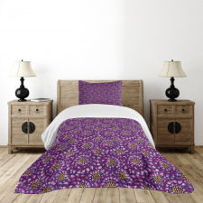 Vintage Exotic Petals Bedspread Set