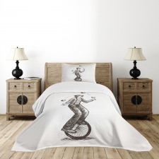 Juggler Clown on Wheel Bedspread Set