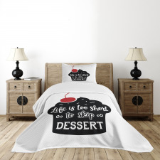 Muffin Silhouette Words Bedspread Set