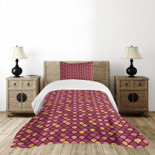 Modern Arc Shapes Bedspread Set